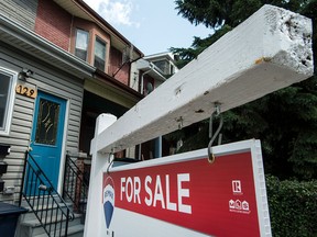 Les ventes de maisons à Toronto en juin étaient inférieures à celles de mai, mais supérieures à juin dernier.