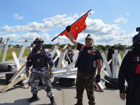 Manifestation à la décharge de Brady Road