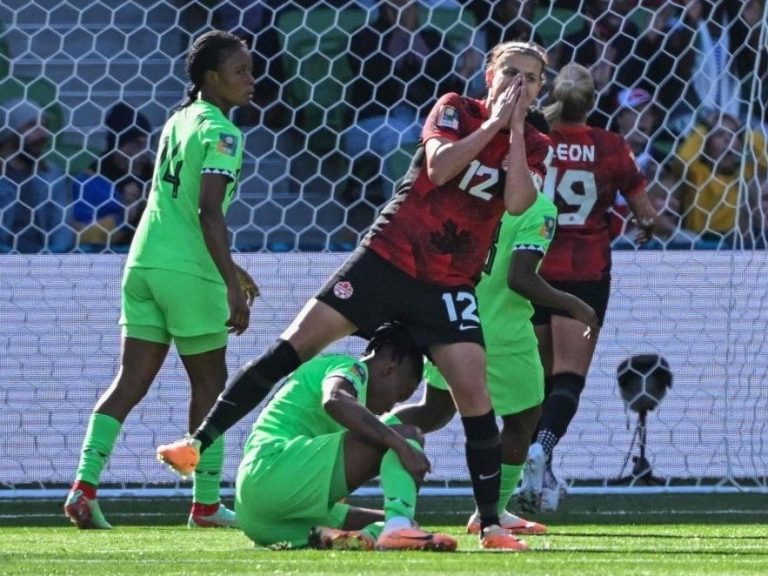 RÉCAPITULATIF DU LIVEBLOG: Le Canada et le Nigéria font match nul lors du premier match de la Coupe du monde féminine après le penalty de Sinclair sauvé