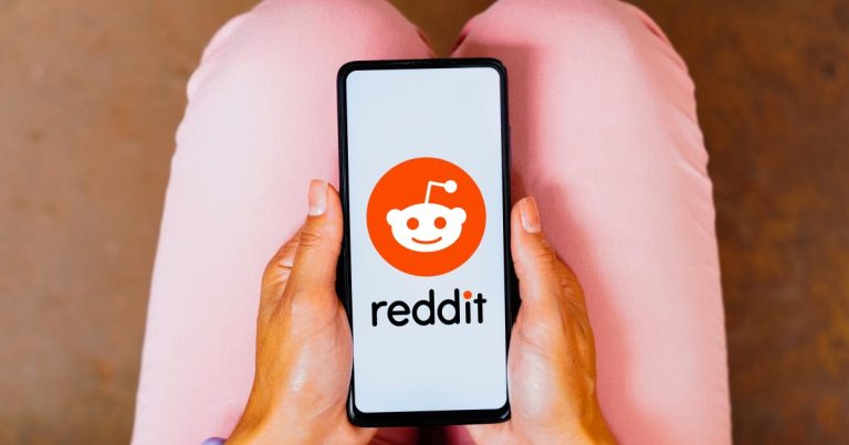 Reddit supprime des années de chats et de messages