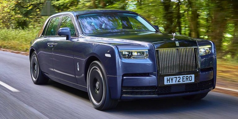 Revue, prix et spécifications de la Rolls-Royce Phantom 2024