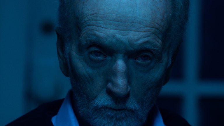 Saw X se déroulera entre les premier et deuxième films, avec le retour du puzzle de Tobin Bell
