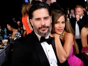 Les acteurs Joe Manganiello et Sofia Vergara dans le public lors de la 22e cérémonie annuelle des Screen Actors Guild Awards au Shrine Auditorium le 30 janvier 2016 à Los Angeles, Californie.