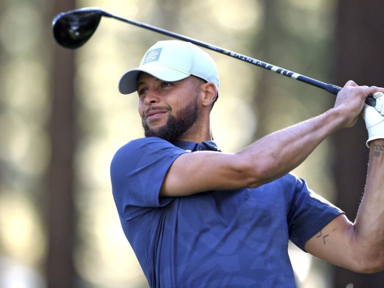 Stephen Curry fait un trou d’un coup au tournoi de golf des célébrités American Century