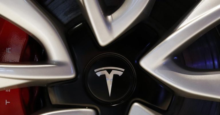 Tesla prévoit de concéder sous licence son système de conduite entièrement autonome à d’autres constructeurs automobiles