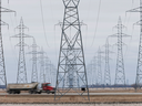 Les lignes électriques de Manitoba Hydro sont photographiées juste à l'extérieur de Winnipeg.