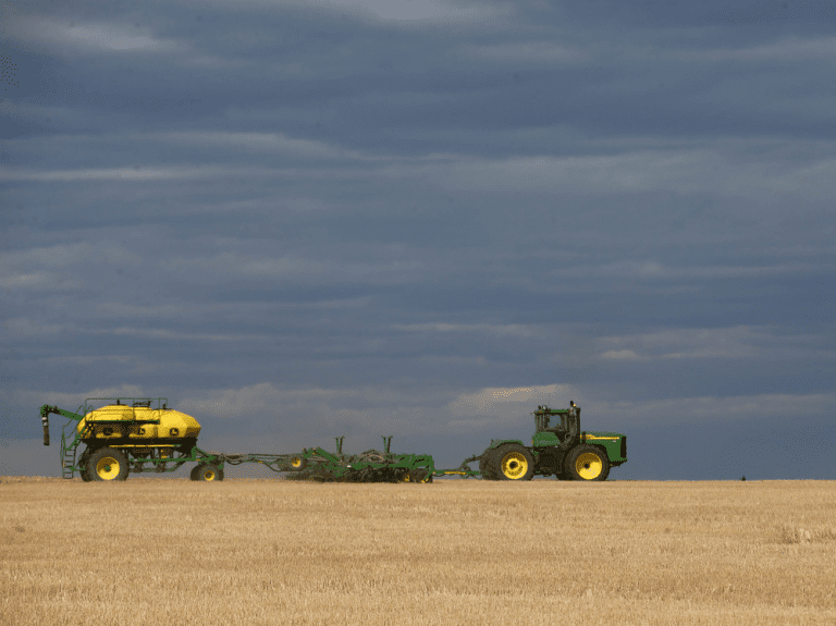 Les «catastrophes agricoles» se propagent en Alberta, mais les dirigeants locaux disent qu’Ottawa ignore les demandes d’aide