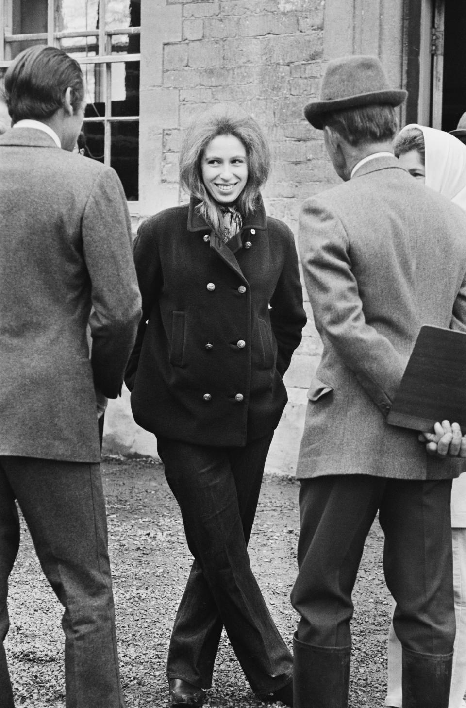 La princesse Anne au Badminton Horse Trials dans le sud du Gloucestershire, au Royaume-Uni, le 25 avril 1971. (Photo de Harry Dempster/Daily Express/Getty Images)