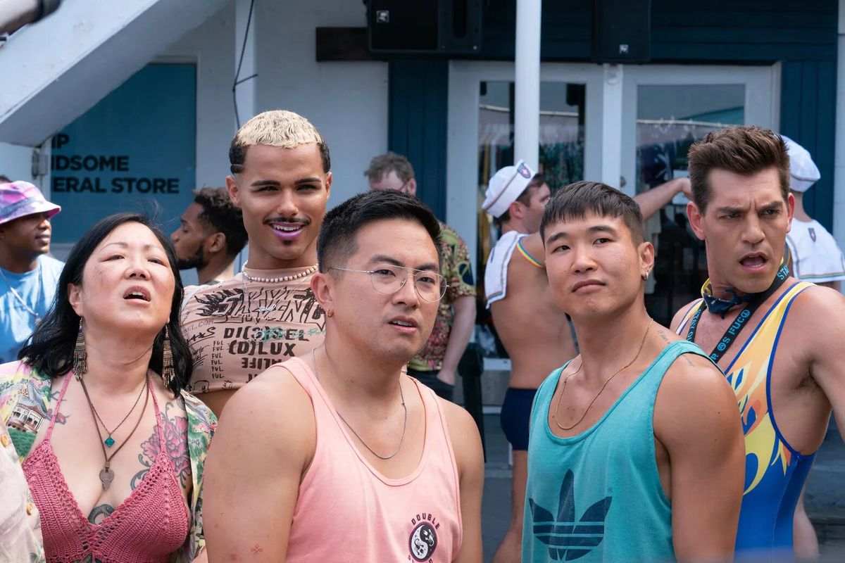 Margaret Cho, Tomas Matos, Bowen Yang, Joel Kim Booster et Matt Rogers dans Fire Island.