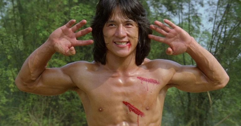 Le coffret Jackie Chan de Criterion est le bundle Blu-ray le plus en vogue de l'automne
