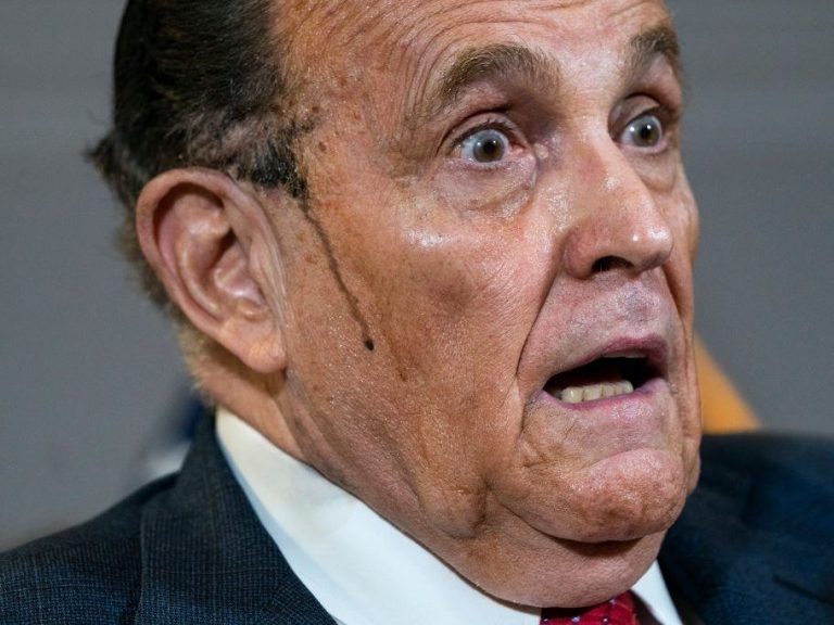 HUNTER: les gangsters de la Big Apple sont « f *** ing ravis » des déboires juridiques de Rudy Giuliani