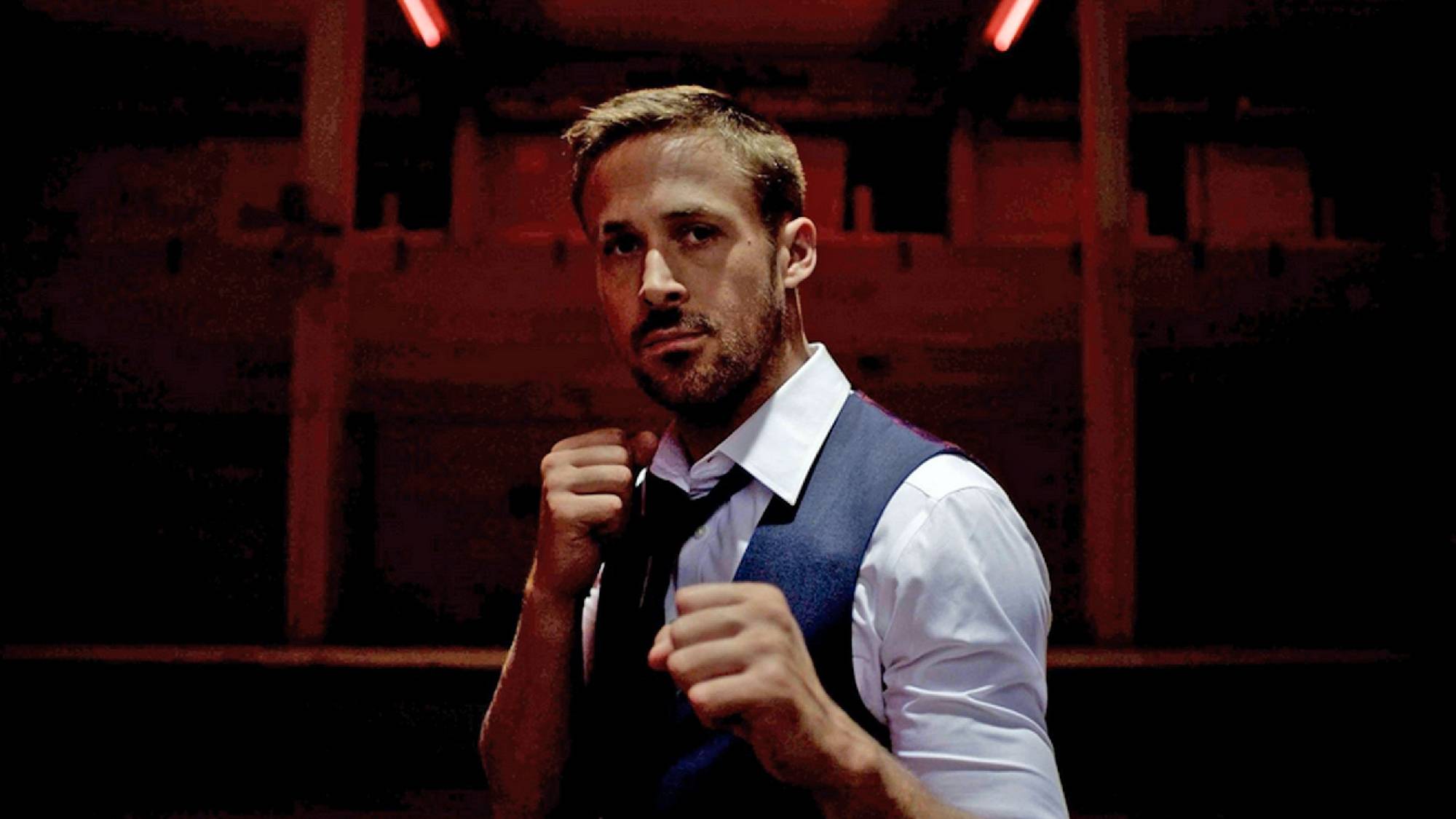 Ryan Gosling dans le rôle de Julian Thompson dans Seul Dieu pardonne