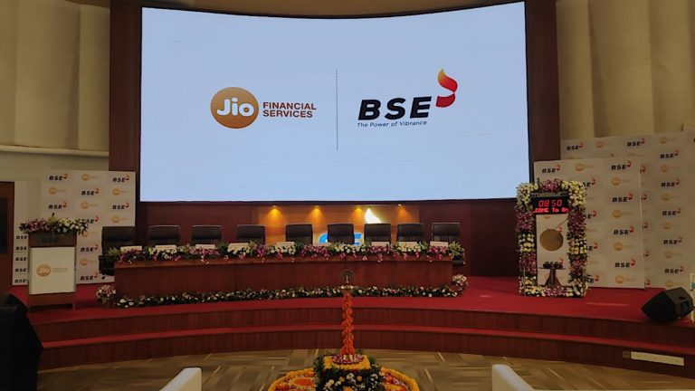 La spin-off de Reliance, Jio Financial Services, fait ses débuts en douceur sur le marché