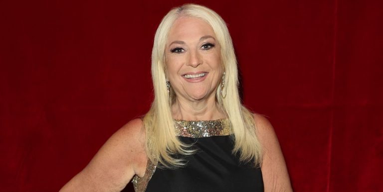 Vanessa Feltz s'ouvre sur le fait d'être célibataire avant Celebs Go Dating
