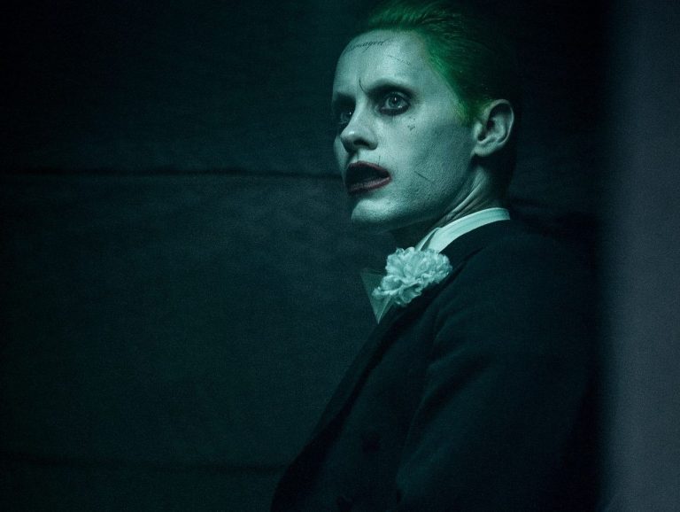 Le réalisateur de « Suicide Squad » partage une nouvelle image du Joker de Jared Leto et taquine que James Gunn finira par #ReleaseTheAyerCut