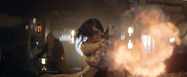 Rebel Moon de Zack Snyder sort sa première bande-annonce remplie de lune
