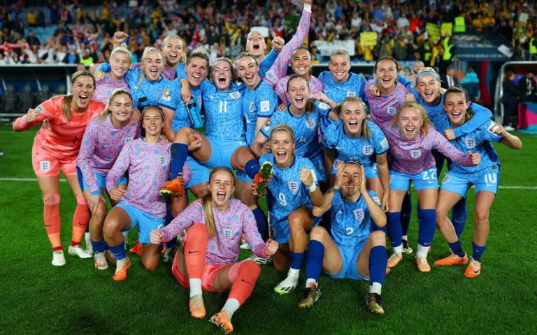 Les lionnes sont comme Diana parce qu’elles ont gagné la Coupe du monde dans nos cœurs », déclare la duchesse d’York.