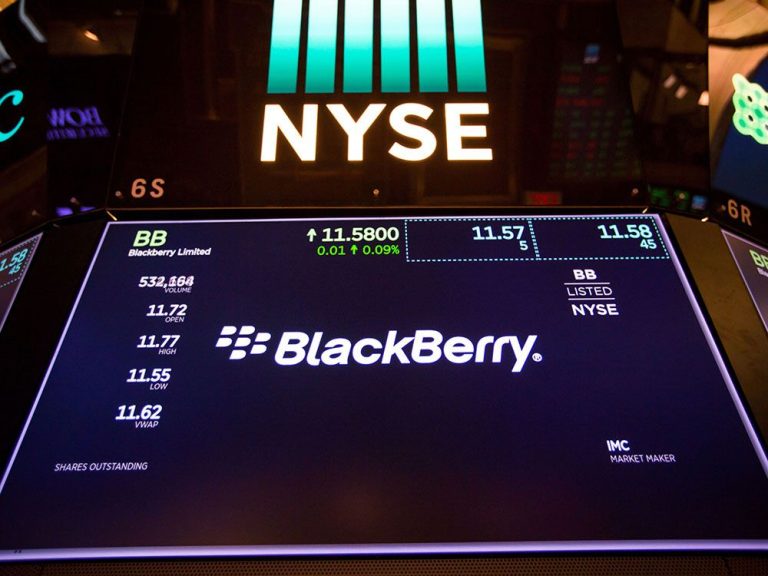 Veritas envisage une offre de rachat de BlackBerry, selon des sources