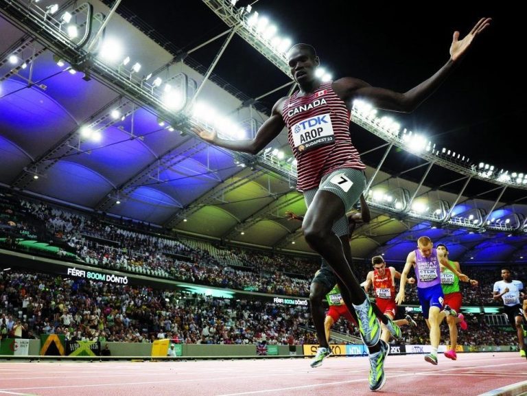 Les athlètes canadiens montent sur le podium pour remporter quatre médailles samedi aux Championnats du monde d’athlétisme