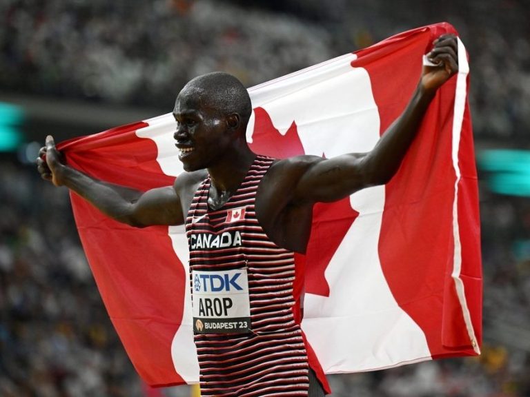 Le Canadien Marco Arop remporte l’or au 800 m masculin aux Championnats du monde d’athlétisme