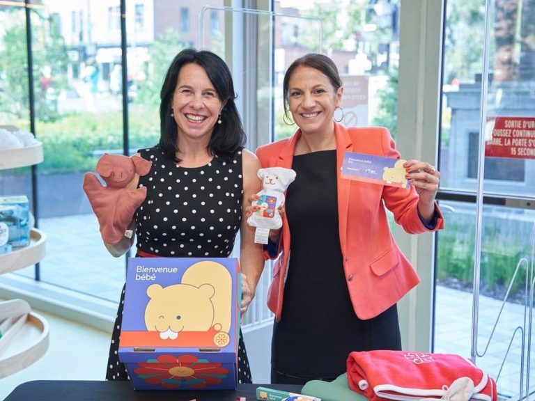 Montréal distribuera gratuitement des boîtes de jouets et d’articles pour bébés aux familles avec des nouveau-nés