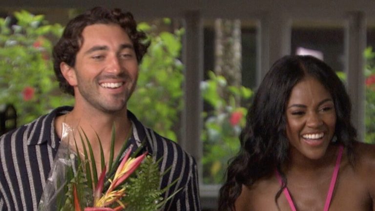  Aperçu de la finale de "The Bachelorette" : Joey peut-il impressionner la famille de Charity ?  (VIDÉO)
