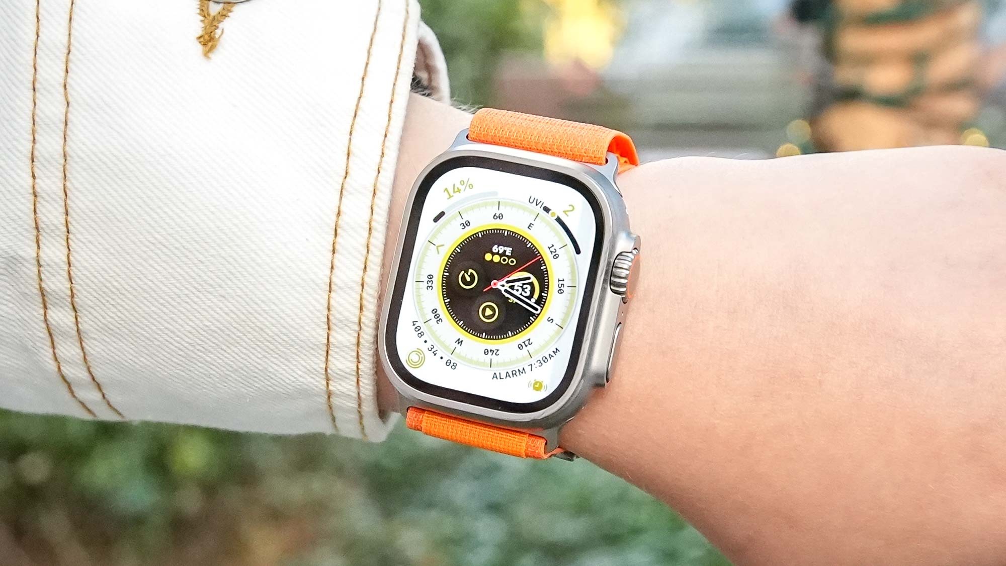 Apple Watch Ultra au poignet