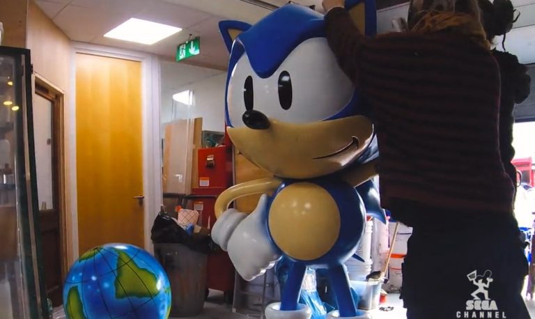 Après 20 ans, Sega a retrouvé et restauré sa statue emblématique de London Sonic
