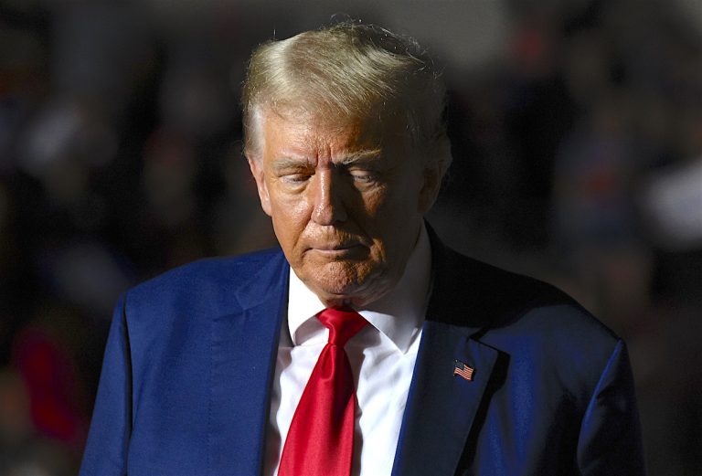 Donald Trump inculpé en Géorgie, Crimes – Élection 2020 – TVLine