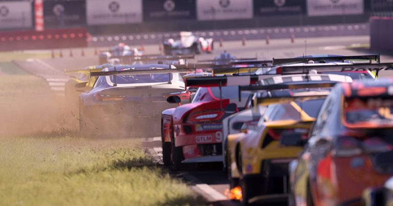 Forza Motorsport n'aura pas d'écran partagé au lancement en raison d'un "investissement important" dans les graphismes
