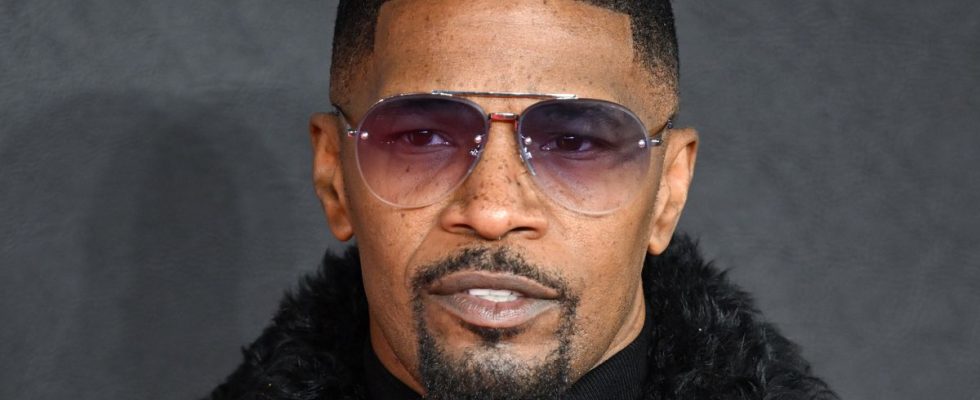 Jamie Foxx publie une mise à jour sur la santé après un "voyage sombre inattendu"