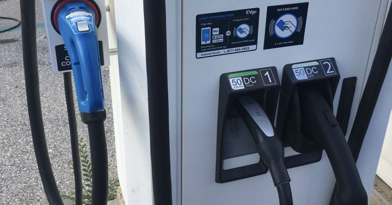 La recharge des véhicules électriques aux États-Unis est toujours un mauvais moment – et s’aggrave d’une manière ou d’une autre