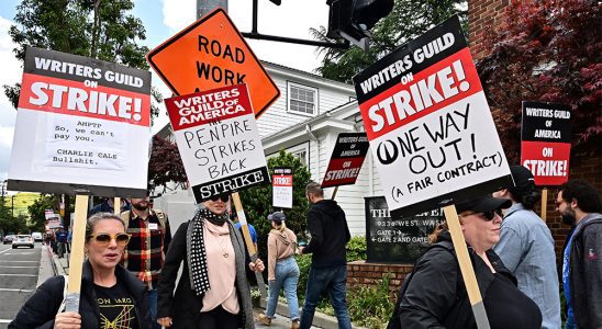 Writers WGA Strike