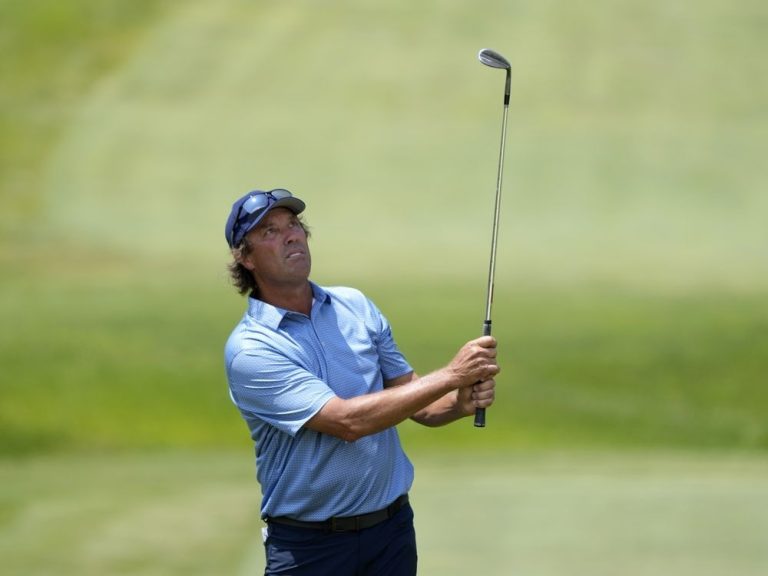 Le Canadien Stephen Ames remporte le Boeing Classic par 7 coups