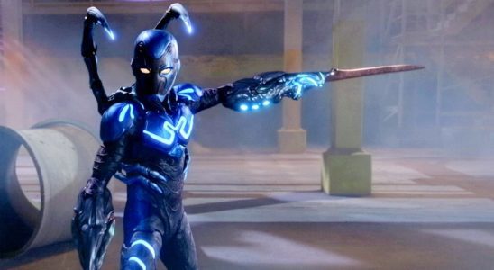 Le réalisateur de Blue Beetle parle de la spécificité culturelle du film, des allusions au monde réel, etc. [Exclusive Interview]