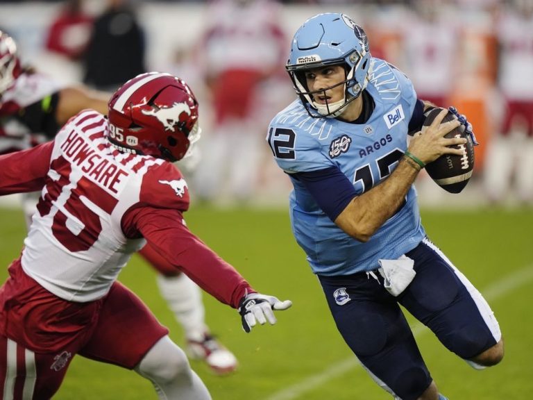 Les Argonauts de Toronto acceptent une prolongation de 3 ans avec le quart partant Chad Kelly