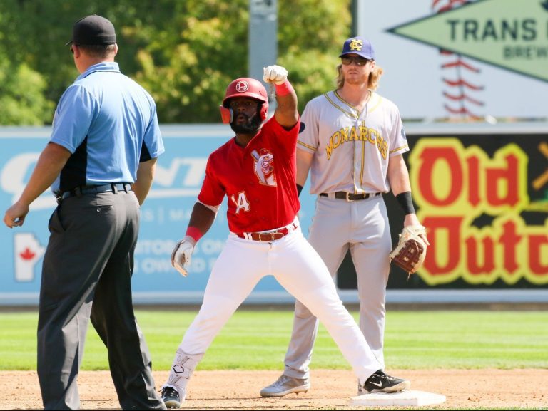 Les Goldeyes terminent leur partie à domicile avec une dure défaite contre les Monarchs