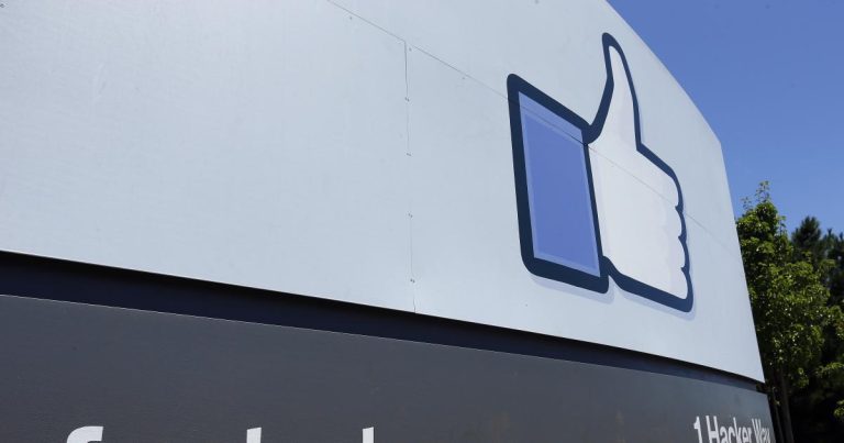 Les étiquettes de « médias contrôlés par l’État » de Facebook semblent réduire l’engagement