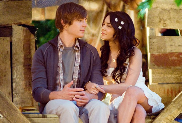 Mise à jour Troy, Gabriella – Zac Efron, Vanessa Hudgens – TVLine