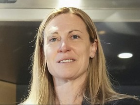 Jayna Hefford assiste à l'ouverture d'une nouvelle exposition consacrée aux pionnières du hockey féminin au Temple de la renommée du hockey à Toronto le 4 avril 2023. La nouvelle Ligue professionnelle de hockey féminin a dévoilé ses six franchises originales le mardi 29 août. qui comprenait Toronto.  «Aujourd'hui, nous envisageons un avenir phénoménal pour la PWHL», a déclaré Hefford, l'ancien chef de l'association des joueurs, qui est passé du côté de la direction en étant nommé vice-président principal des opérations hockey de la ligue.