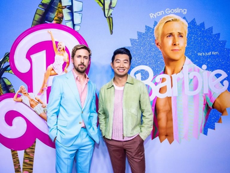 Simu Liu évite une rencontre gênante sur le tapis rouge avec Ryan Gosling