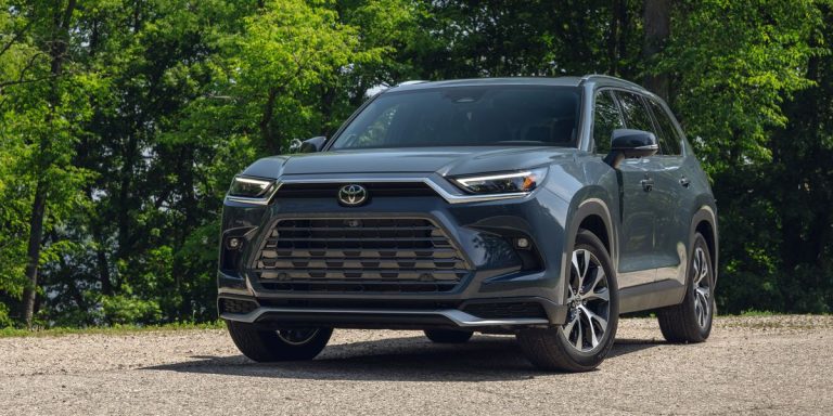 Voir les photos du Toyota Grand Highlander 2024