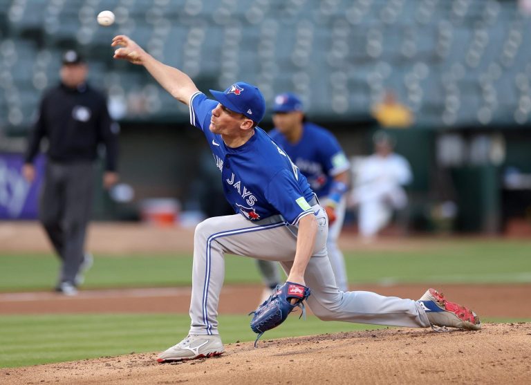 Chris Bassitt apporte un match contre son ancienne équipe pour déclencher la déroute des Blue Jays