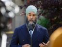 Le chef du NPD fédéral, Jagmeet Singh, vu ici à Windsor, a été chahuté cette semaine lors d'un arrêt à St. John's.