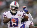 Le receveur des Buffalo Bills, Mike Williams, fait la fête avec son coéquipier Sammy Watkins en 2014.