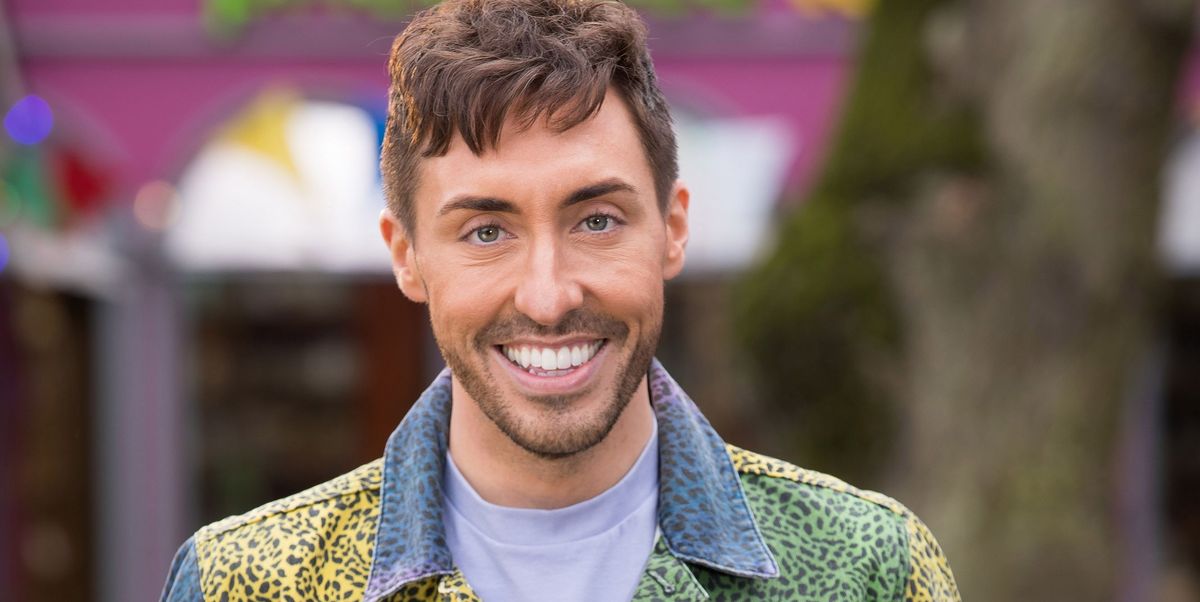 Date de diffusion à Hollyoaks pour l'épisode écrit par Ross Adams
