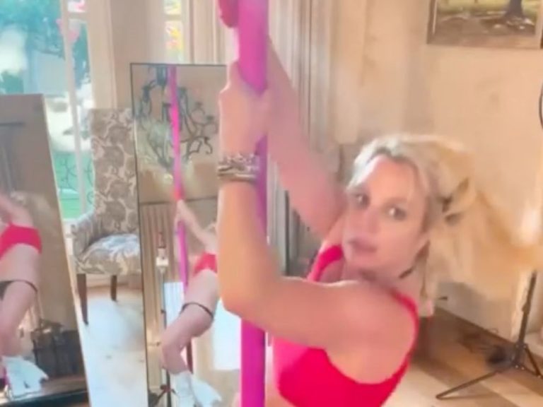 Spears en pole dance s’en prend à sa sœur et à son ex-mari en vidéo