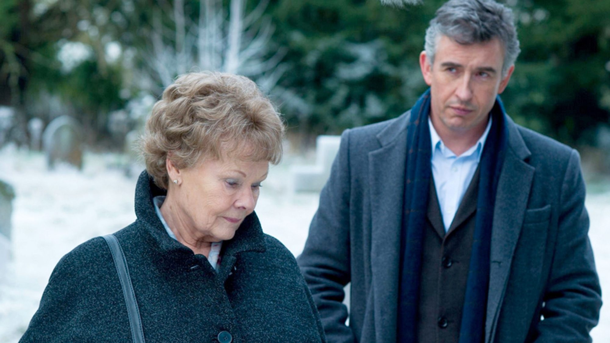 Judi Dench et Steve Coogan dans Philomena