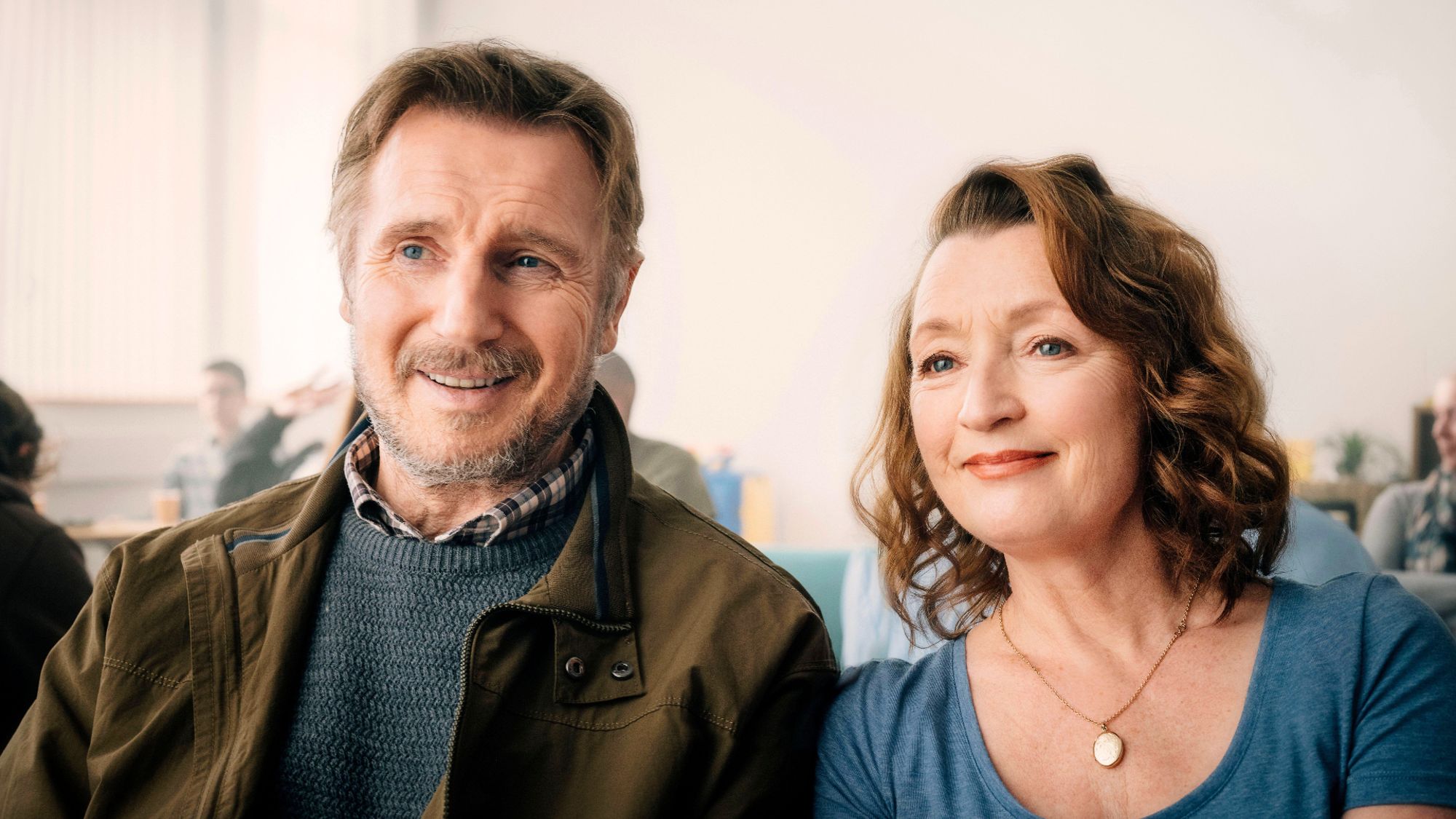 Liam Neeson et Lesley Manville dans un amour ordinaire