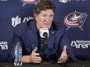 Mike Babcock a démissionné de son poste d'entraîneur-chef des Blue Jackets de Columbus le 17 septembre 2023.